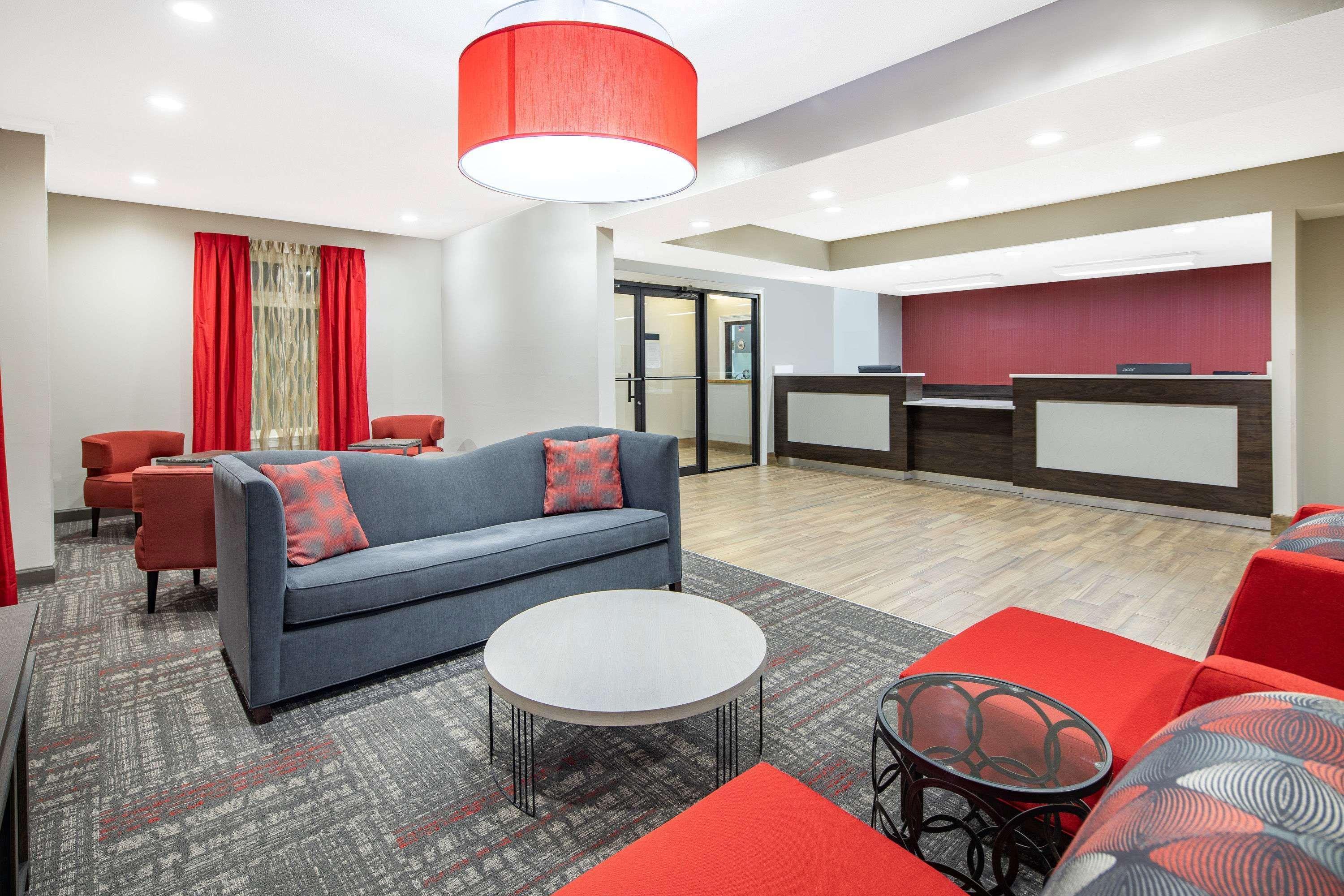 Ramada By Wyndham Alpharetta Atlanta North Hotel Bagian luar foto