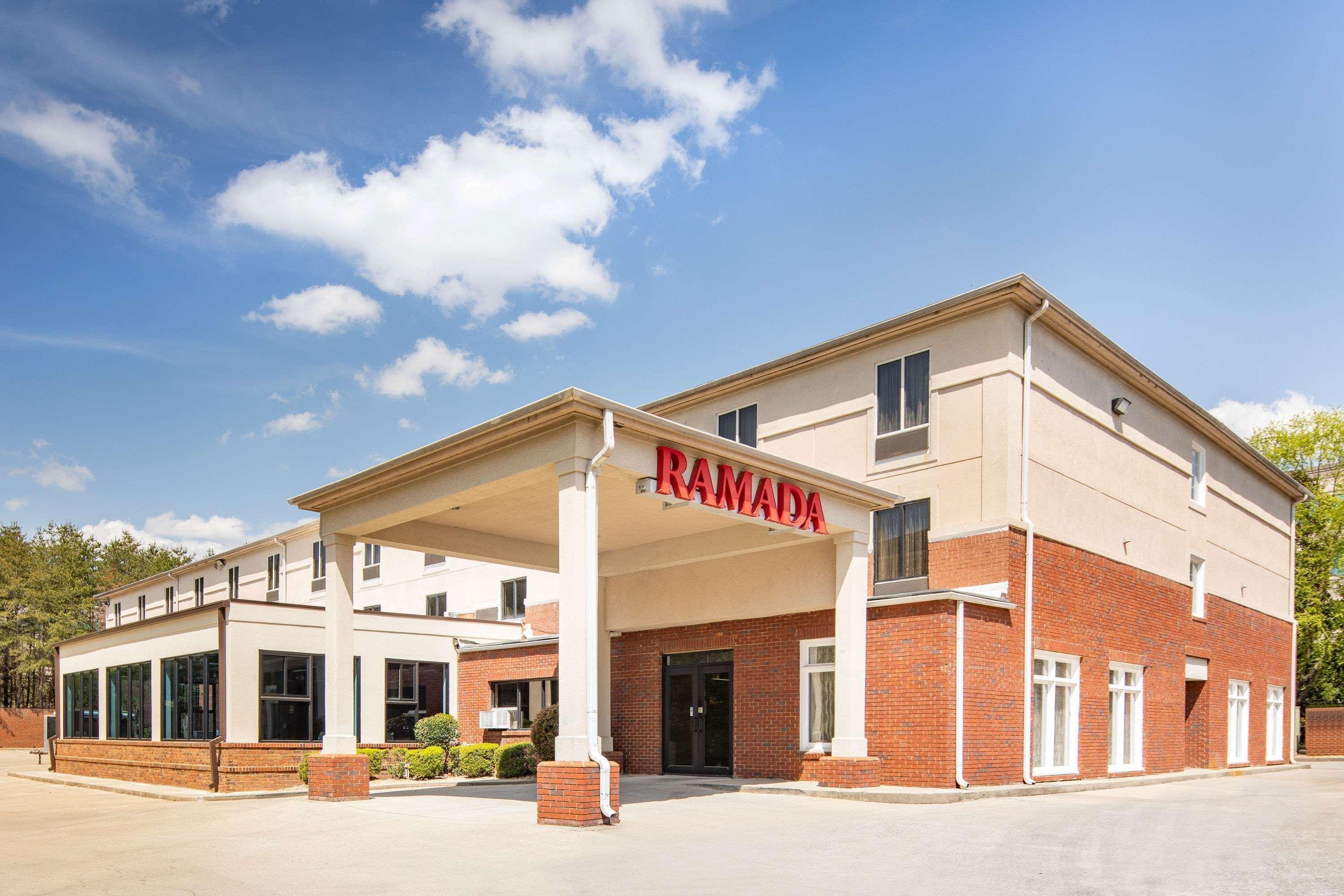 Ramada By Wyndham Alpharetta Atlanta North Hotel Bagian luar foto